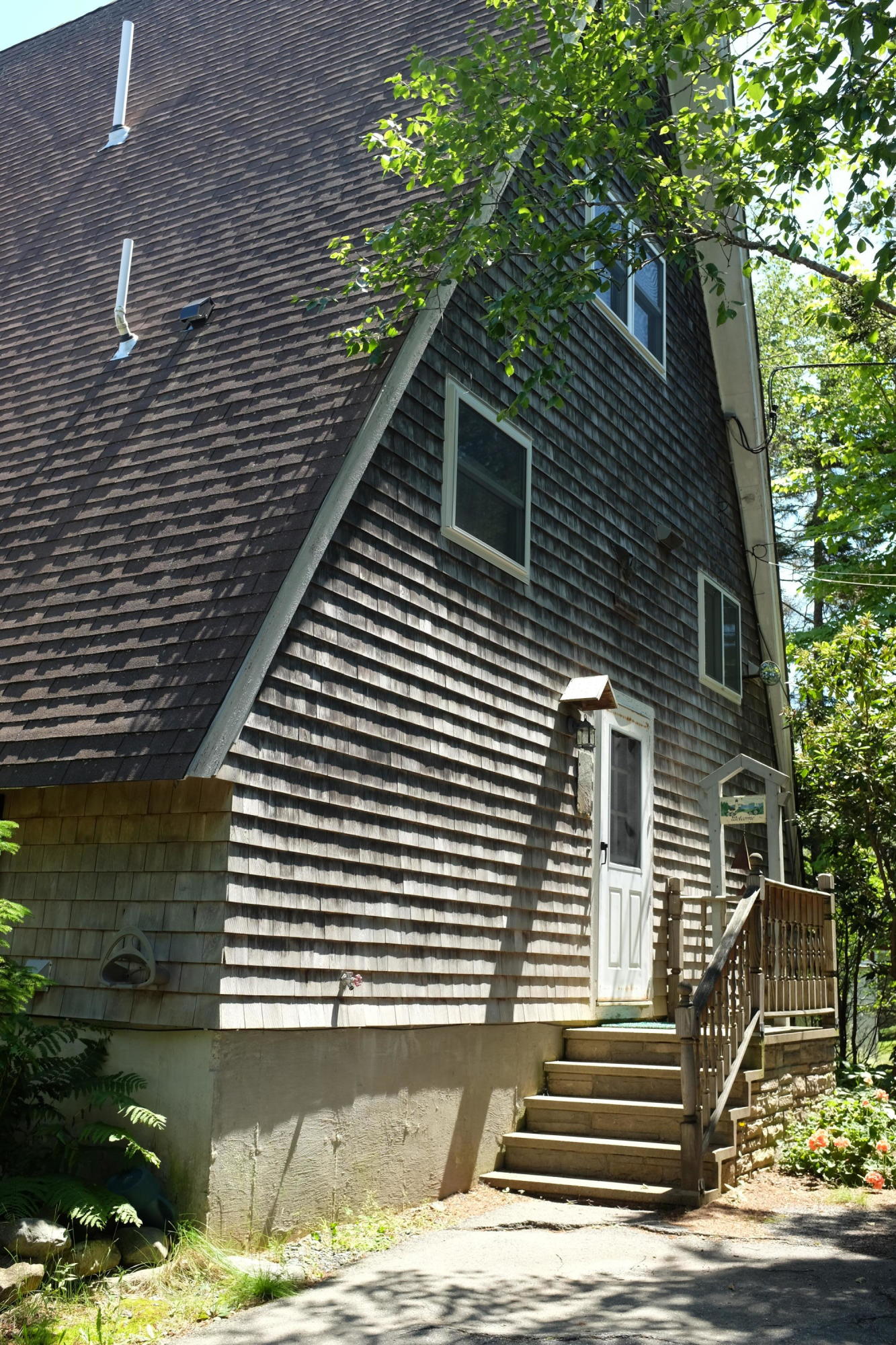 20 Bernard Road Bernard, ME 04612 - Photo 4 of 42 DSCF5492