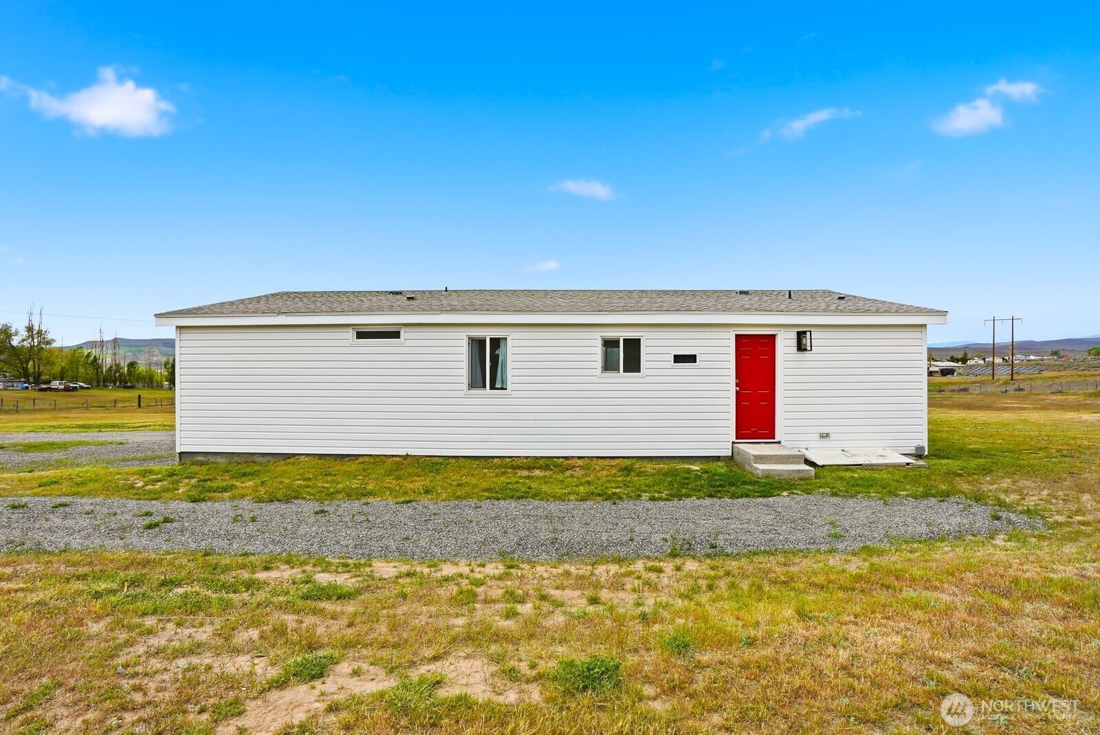 671 Hull Road Selah, WA 98942 - Photo 6 of 31 Gallery Image 6