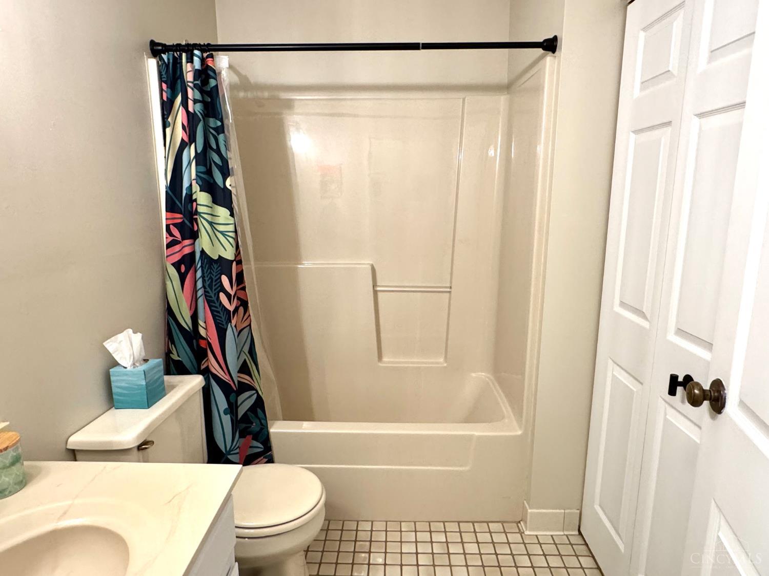 5366 Werk Road, Unit 22 Cincinnati, OH 45248 - Photo 37 of 43 Gallery Image 37
