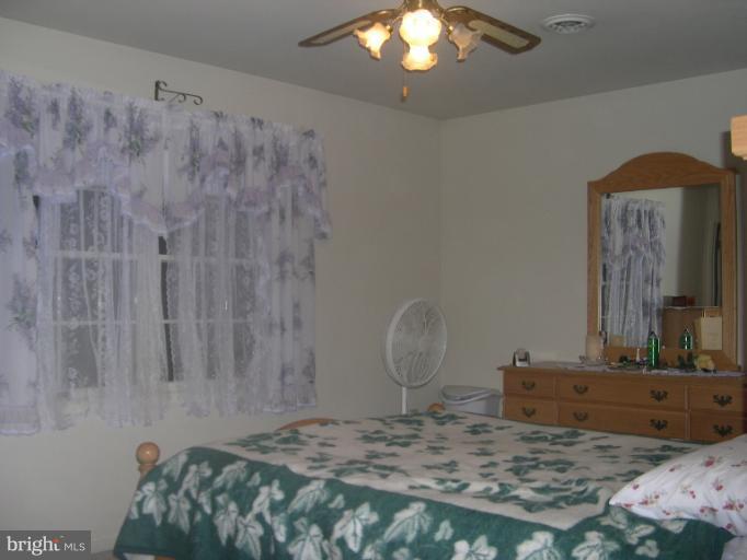 14652 St Paul Road Clear Spring, MD 21722 - Photo 8 of 30 Bedroom (Master)