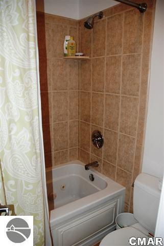 940 Glencoe Road Alma, MI 48801 - Photo 20 of 25 1773309-19.JPG