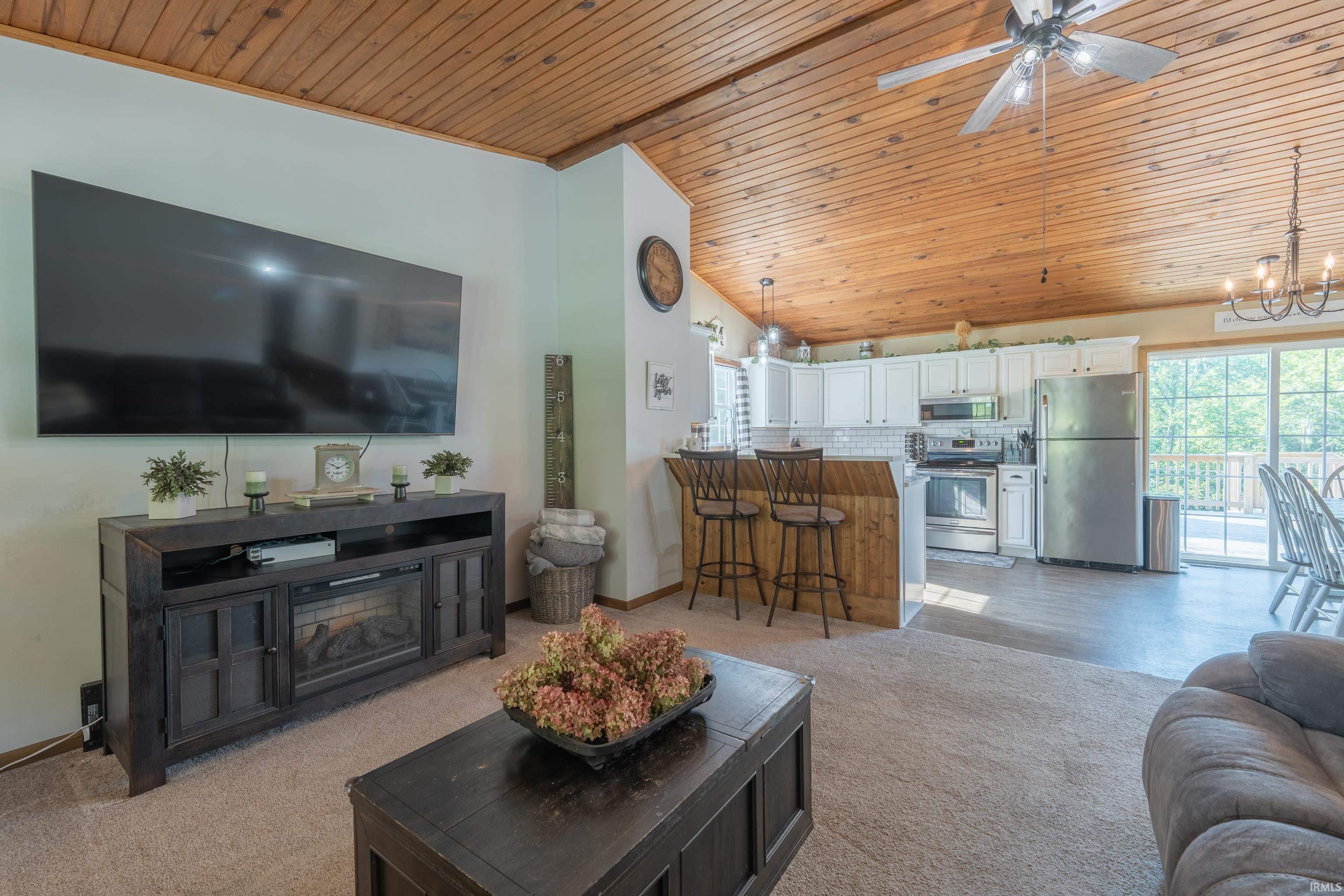656 Hayes Road Bedford, IN 47421 - Photo 6 of 35