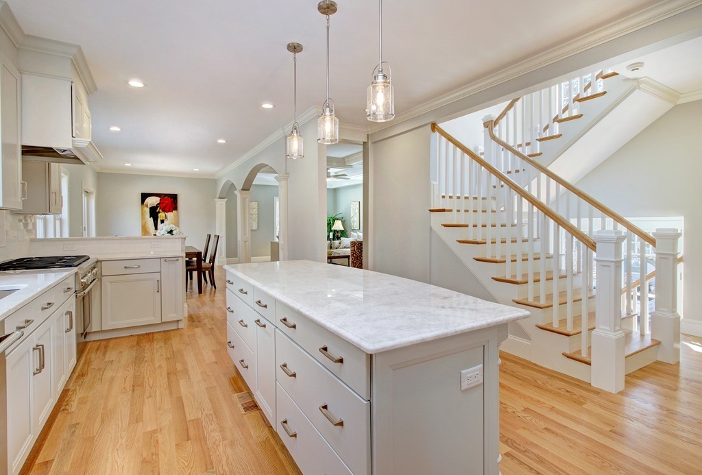 2 Rolling Lane Lexington, MA 02421 - Photo 8 of 30 Gallery Image 8