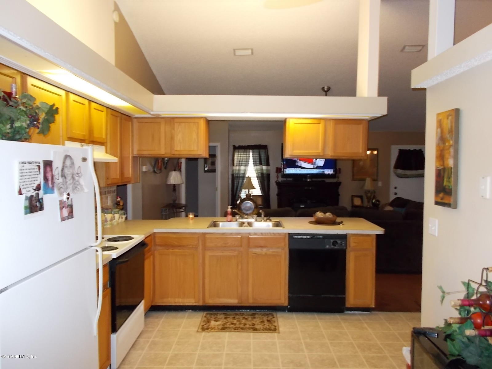 8684 Springtree Road Jacksonville, FL 32210 - Photo 13 of 26 Kitchen 2