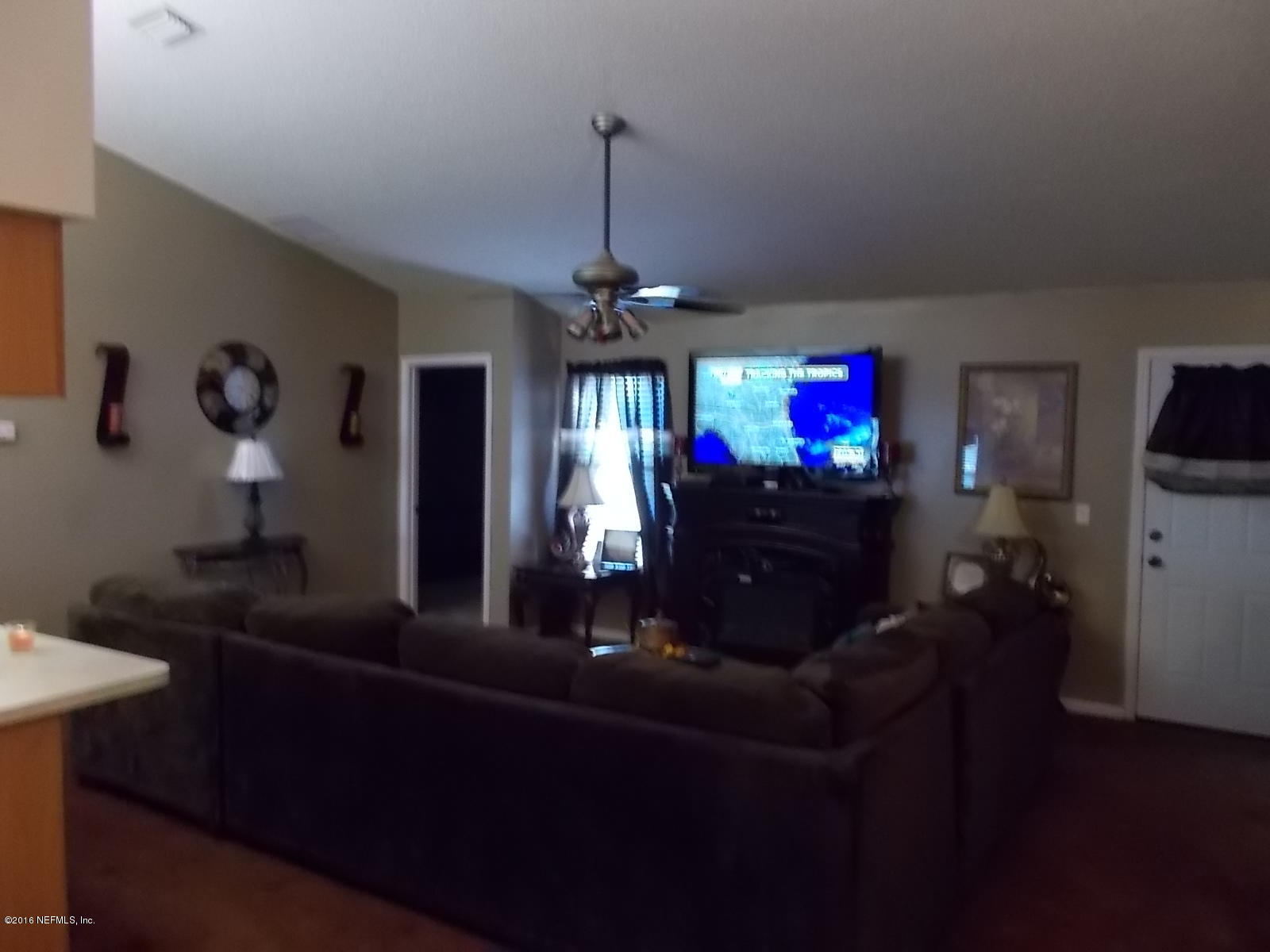 8684 Springtree Road Jacksonville, FL 32210 - Photo 10 of 26 Living Area 2