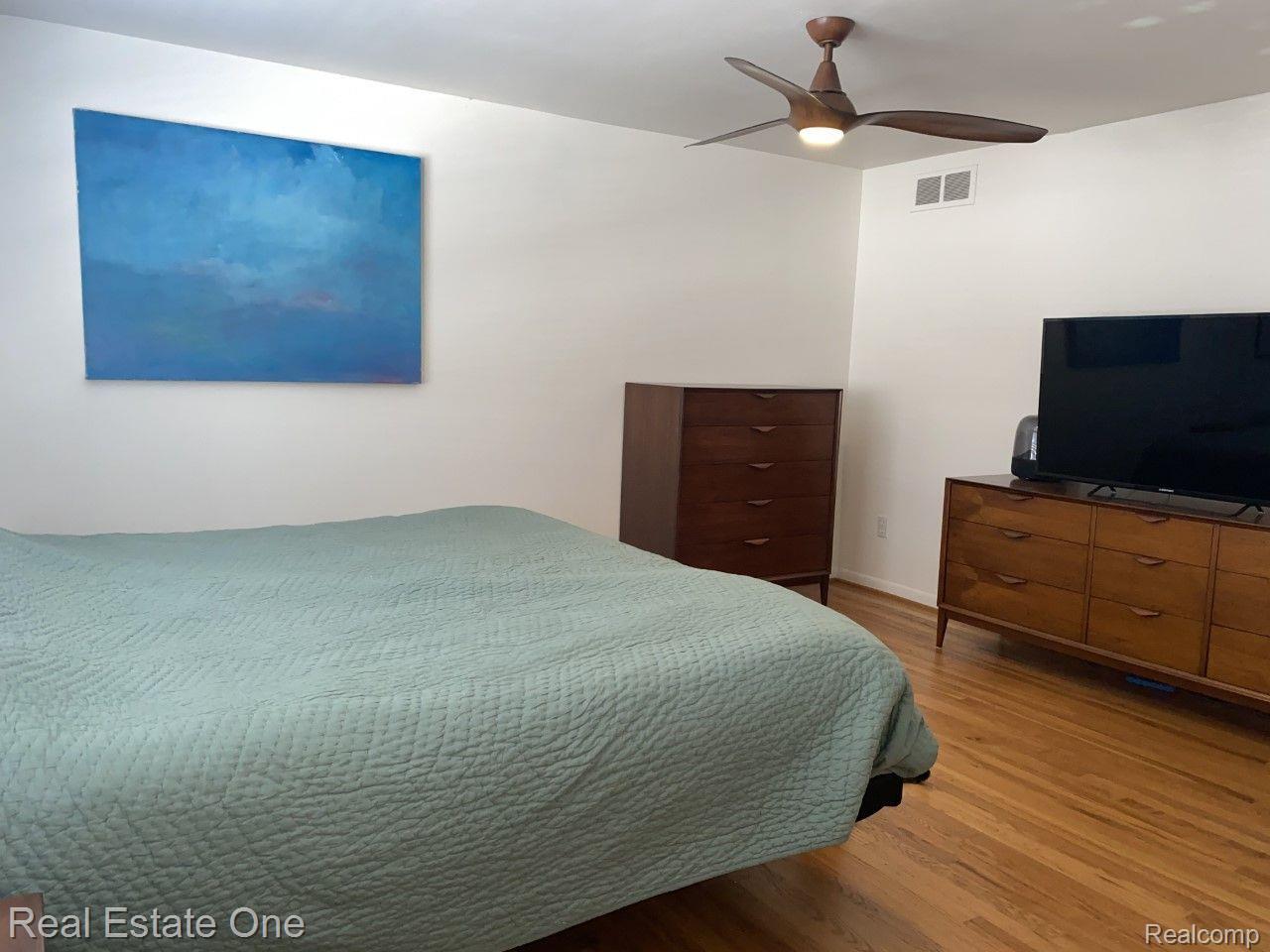428 Miller Avenue, Unit 65 Rochester, MI 48307 - Photo 26 of 31 Gallery Image 26