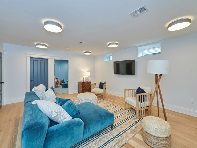 $2,150,000 | 50 Magoun Street, Cambridge, MA 02140