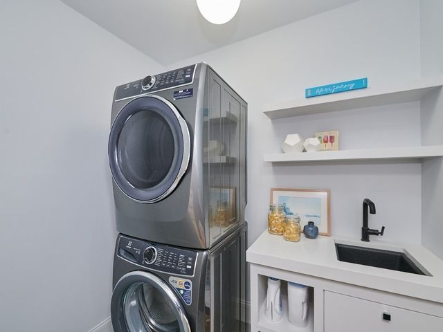 $2,150,000 | 50 Magoun Street, Cambridge, MA 02140