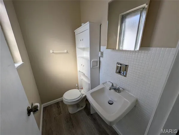 $1,350 | 1516 Farmview Avenue, Spanish Lake, MO 63138