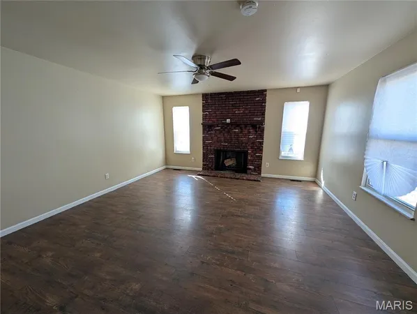 $1,350 | 1516 Farmview Avenue, Spanish Lake, MO 63138