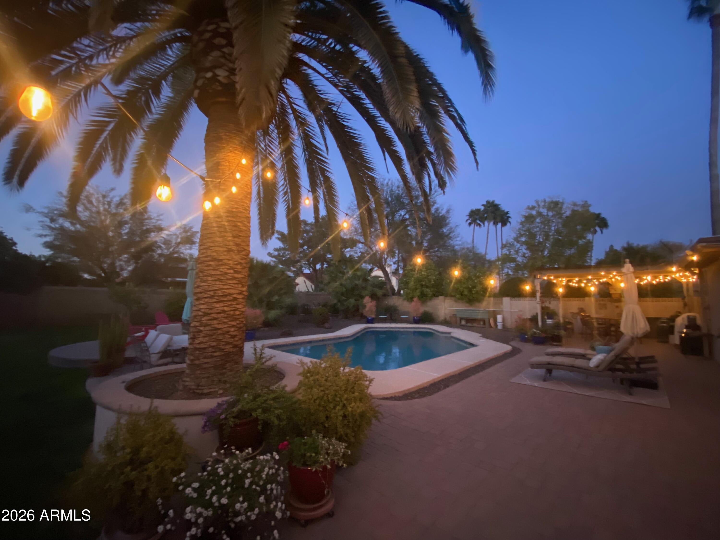 5610 East Justine Road Scottsdale, AZ 85254 - Photo 20 of 28 a view of a street with large building