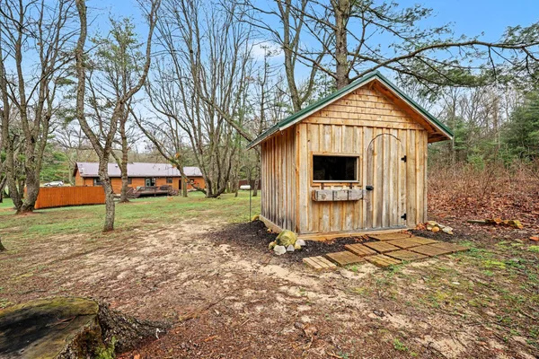 $415,000 | 8366 Cottonwood Avenue, Howard City, MI 49329