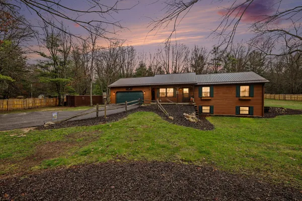 $415,000 | 8366 Cottonwood Avenue, Howard City, MI 49329