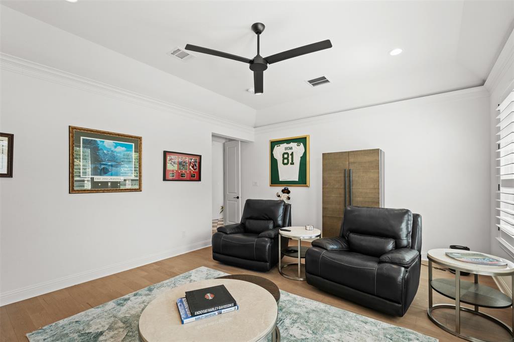 2012 Southern Rise Court Granbury, TX 76049 - Photo 23 of 40 Game room - tv room - family room