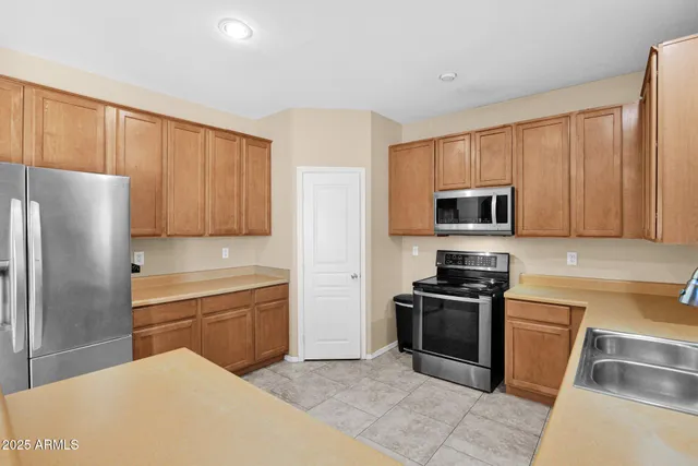 $420,000 | 2519 West Burgess Lane, Phoenix, AZ 85041