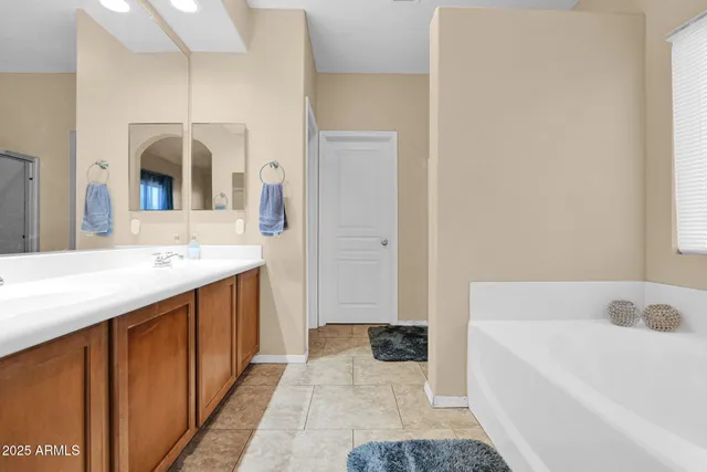 $420,000 | 2519 West Burgess Lane, Phoenix, AZ 85041