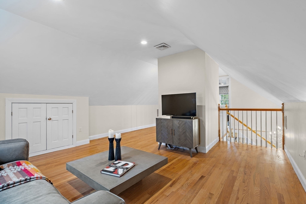48 Chanticleer Road Sudbury, MA 01776 - Photo 27 of 37