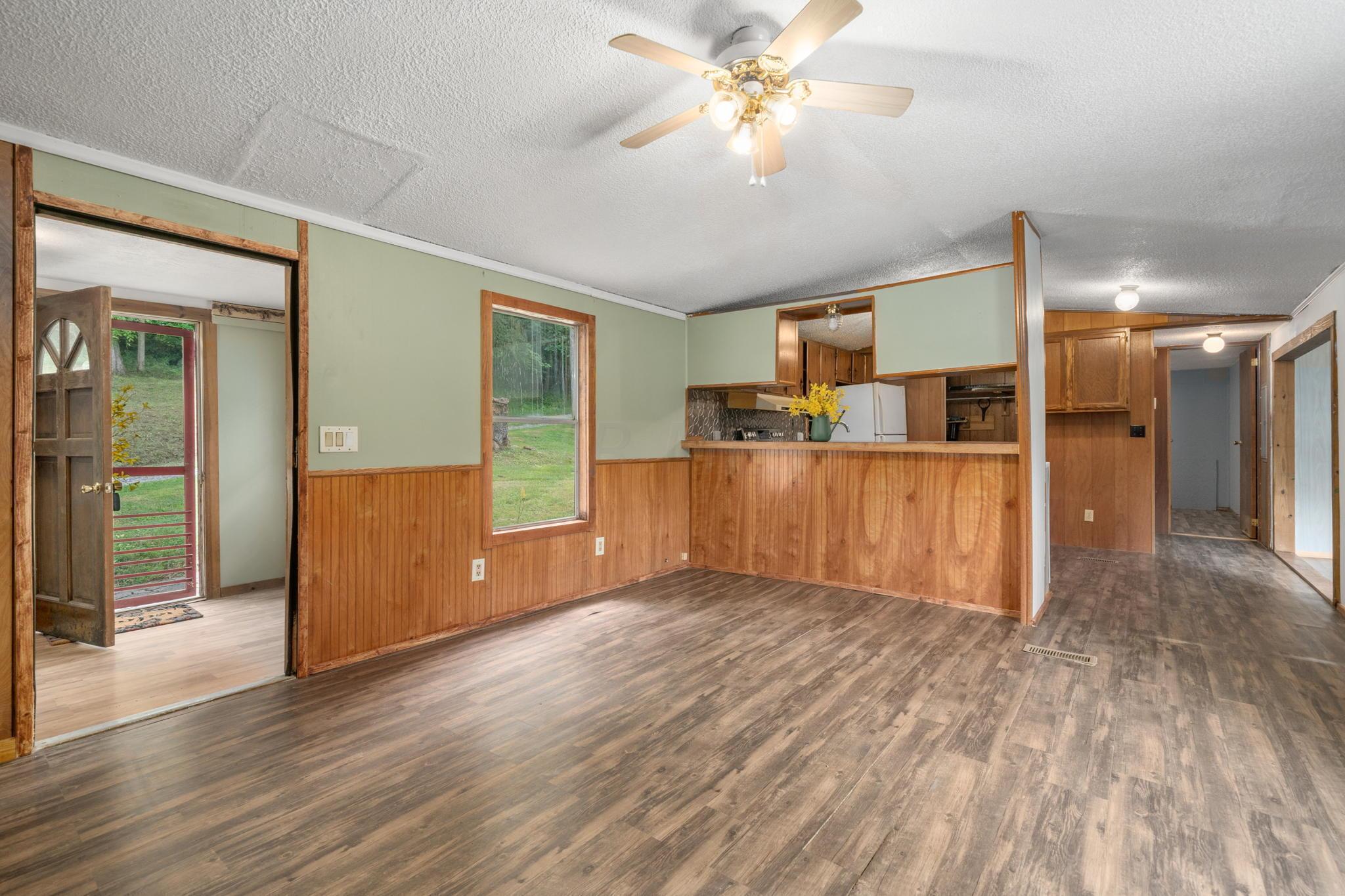 14268 Old McArthur Road Logan, OH 43138 - Photo 5 of 62 6-web-or-mls-DSC08602