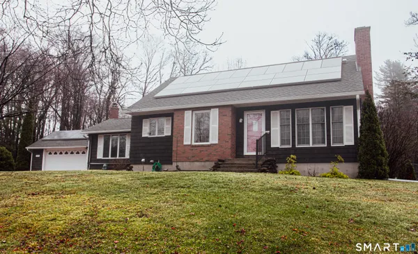 $399,999 | 1520 Torringford W Street, Torrington, CT 06790