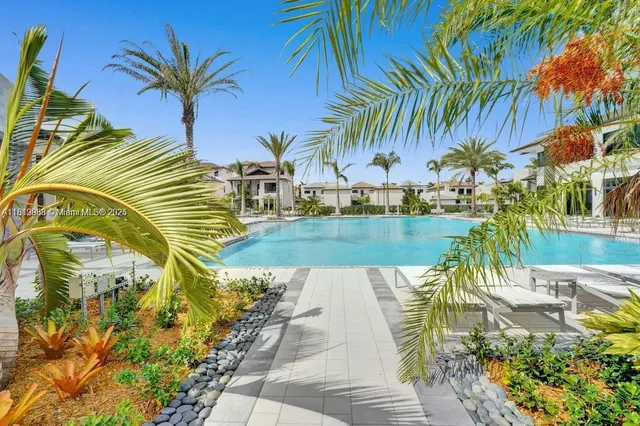 $635,000 | 8363 Northwest 41st Street, Unit A109, Doral, FL 33178