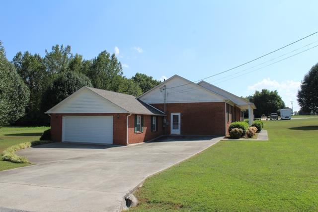 676 Spring Valley Road McMinnville, TN 37110 - Photo 4 of 23 Gallery Image 4