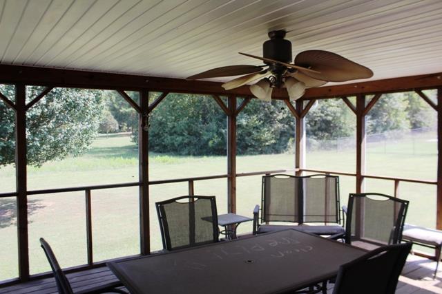 676 Spring Valley Road McMinnville, TN 37110 - Photo 6 of 23 Gallery Image 6