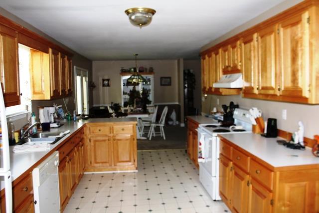 676 Spring Valley Road McMinnville, TN 37110 - Photo 10 of 23 Gallery Image 10