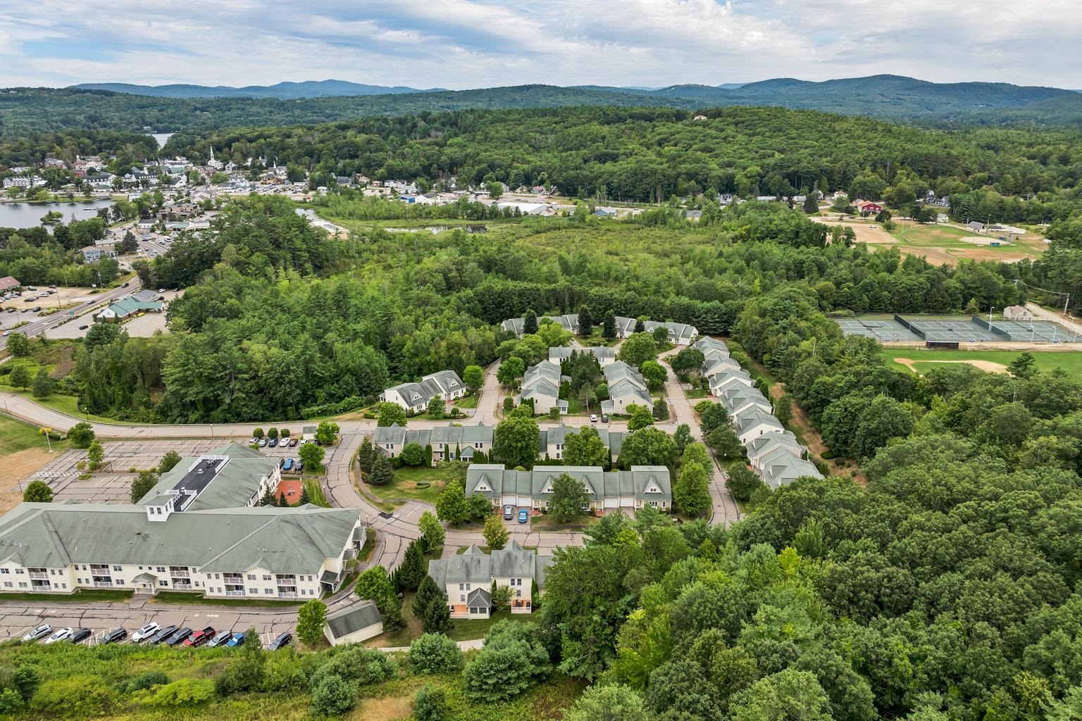 33 Emily Circle, Unit 33 Meredith, NH 03253 - Photo 47 of 55