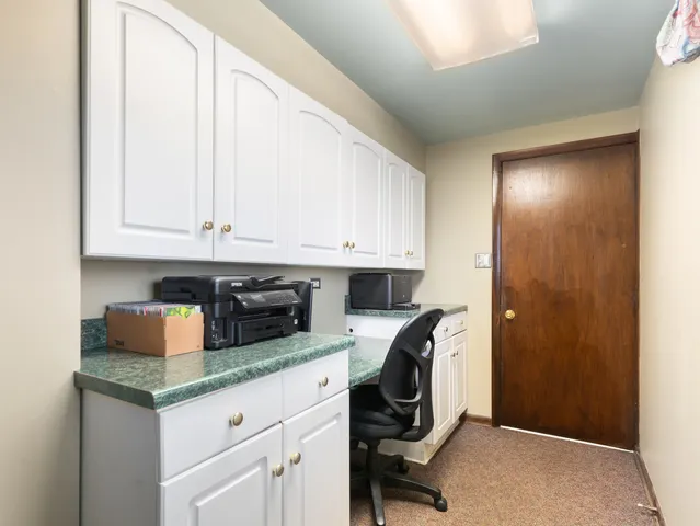 $444,900 | 10S144 Ridge Road, Naperville, IL 60565