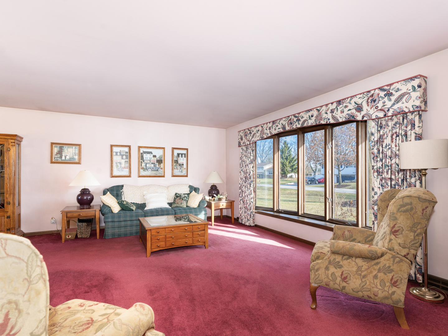 10S144 Ridge Road Naperville, IL 60565 - Photo 3 of 28 a living room with furniture and a large window