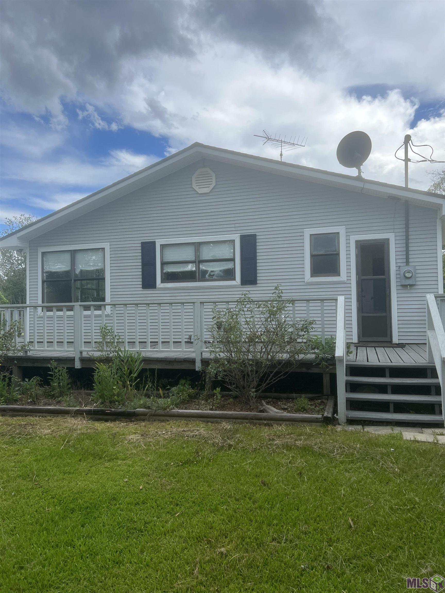3073 Nesom Road Clinton, LA 70722 - Photo 3 of 19 Gallery Image 3