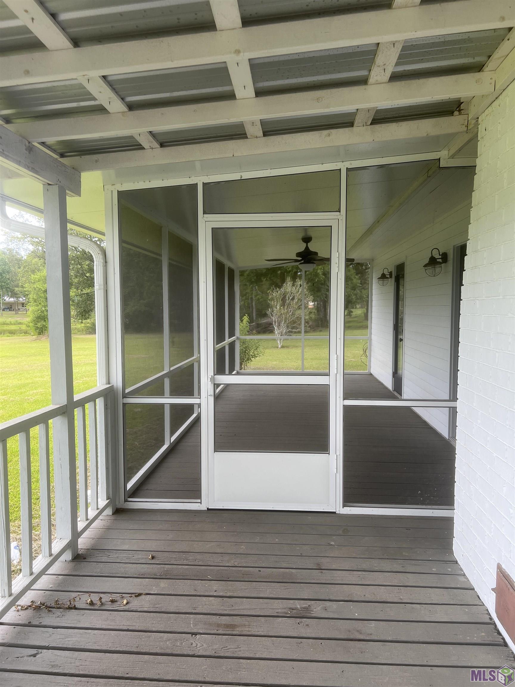 3073 Nesom Road Clinton, LA 70722 - Photo 9 of 19 Gallery Image 9