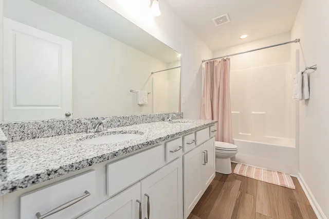 $389,600 | 356 Gothenburg Trail, Summerville, SC 29486