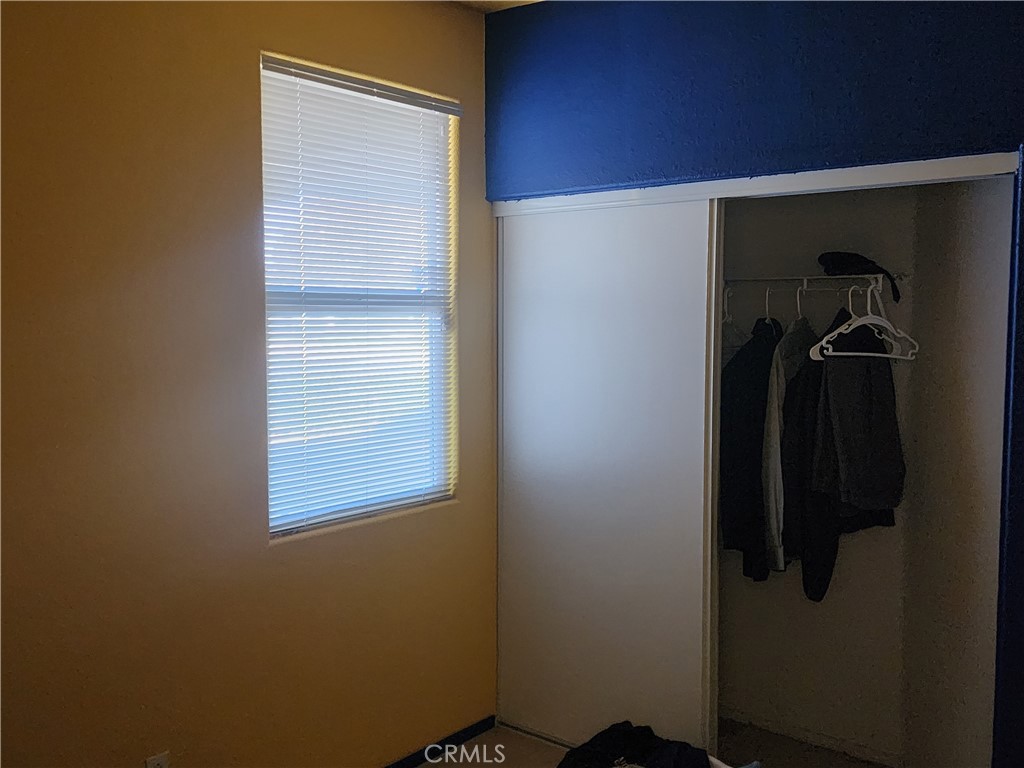 28455 Red Apple Road Menifee, CA 92585 - Photo 6 of 15 a view of walk in closet