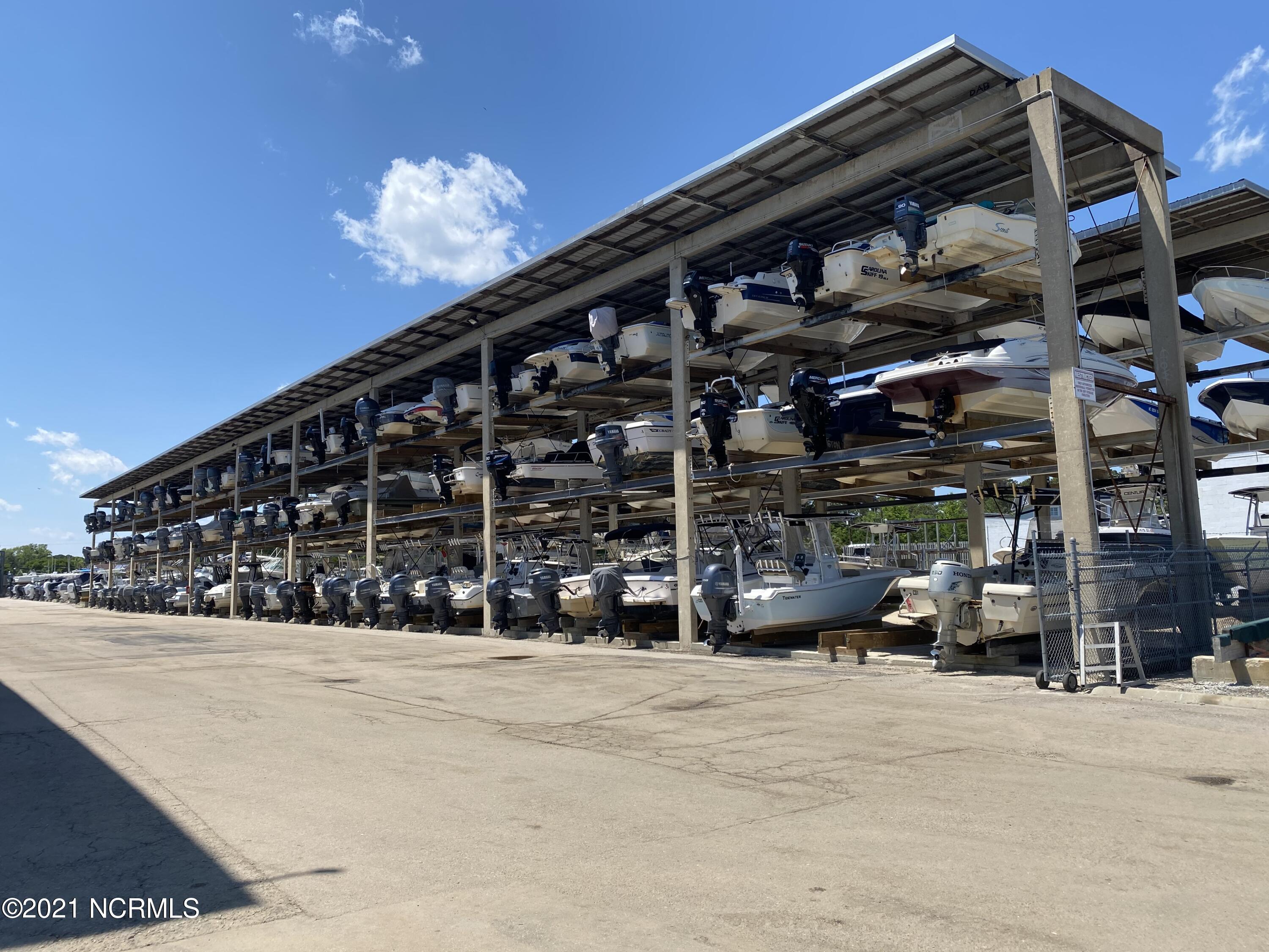 801 Paoli Ct Unit B01