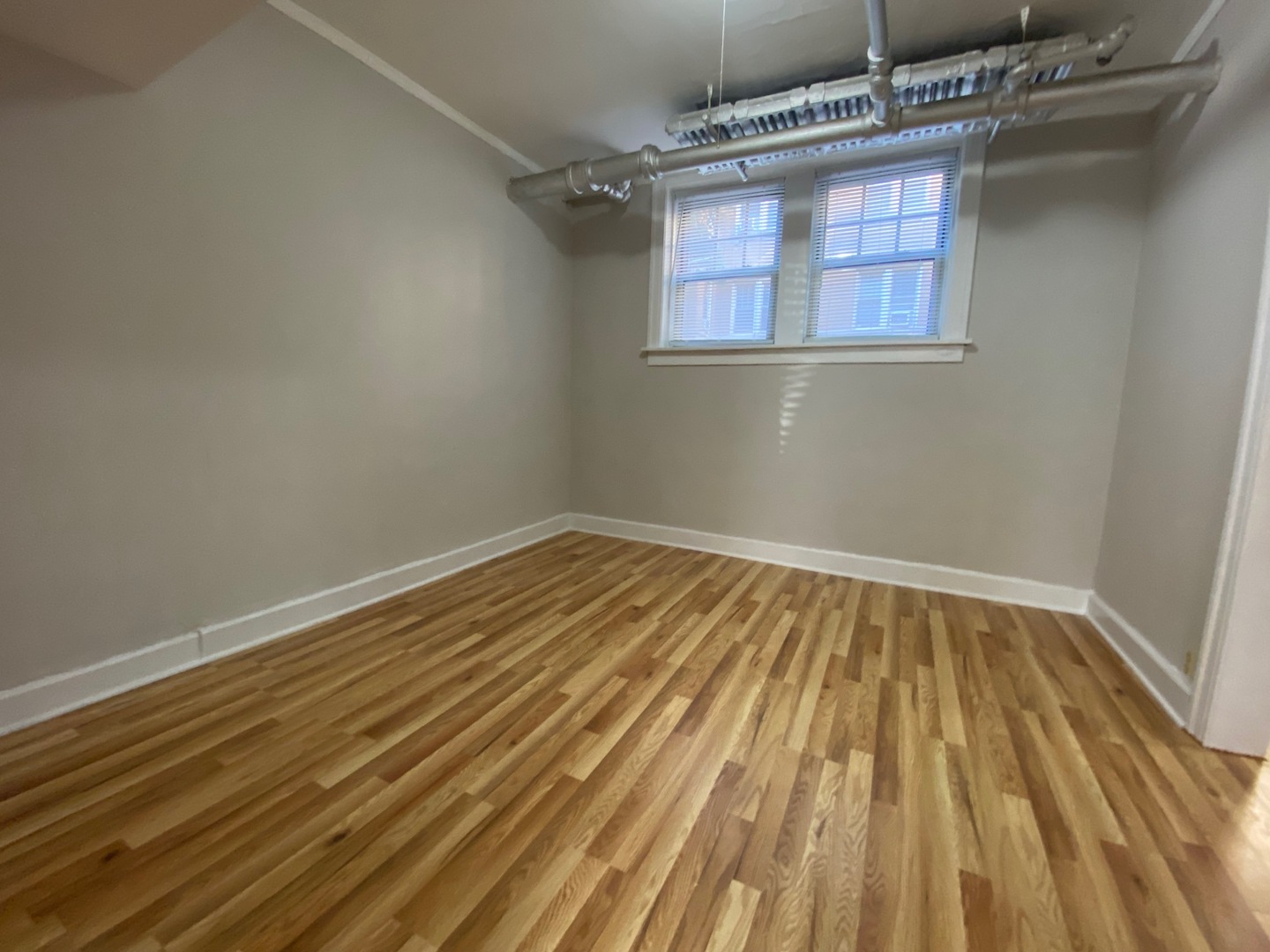 730 Reba Place, Unit G Evanston, IL 60202 - Photo 12 of 17