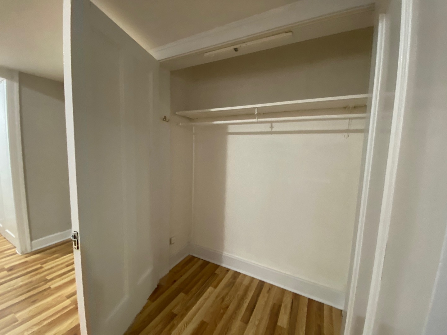730 Reba Place, Unit G Evanston, IL 60202 - Photo 7 of 17