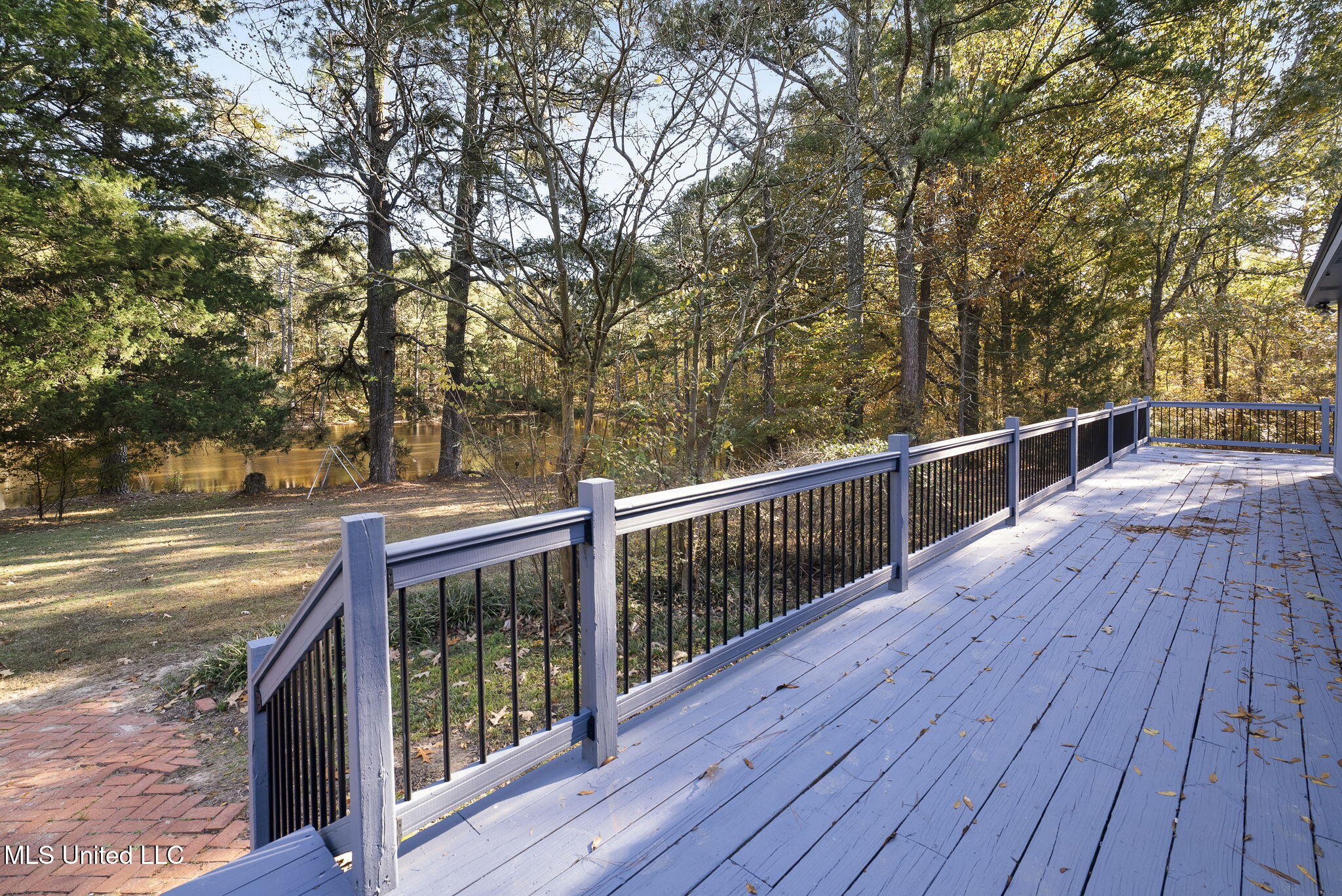 1766 Peyton Road Coldwater, MS 38618 - Photo 8 of 49 8-web-or-mls-1766 Peyton Rd-07