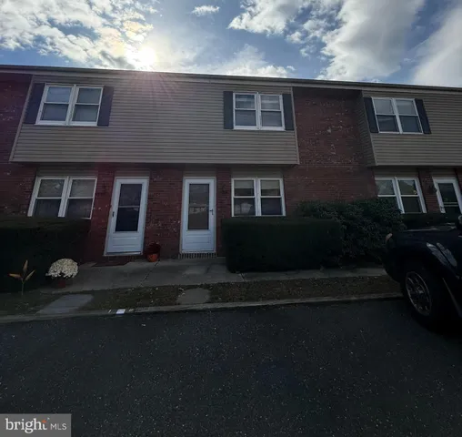 $1,975 | 1123 Almond Road, Unit 2, Pittsgrove, NJ 08318