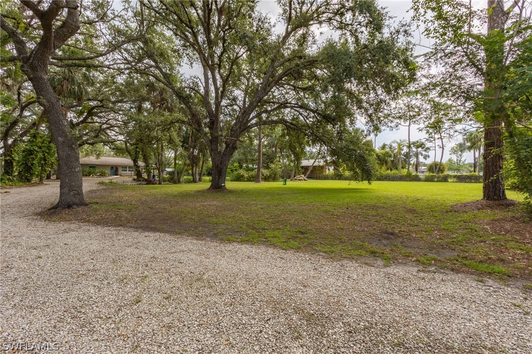 14311 Cemetery Road Fort Myers, FL 33905 - Photo 4 of 42