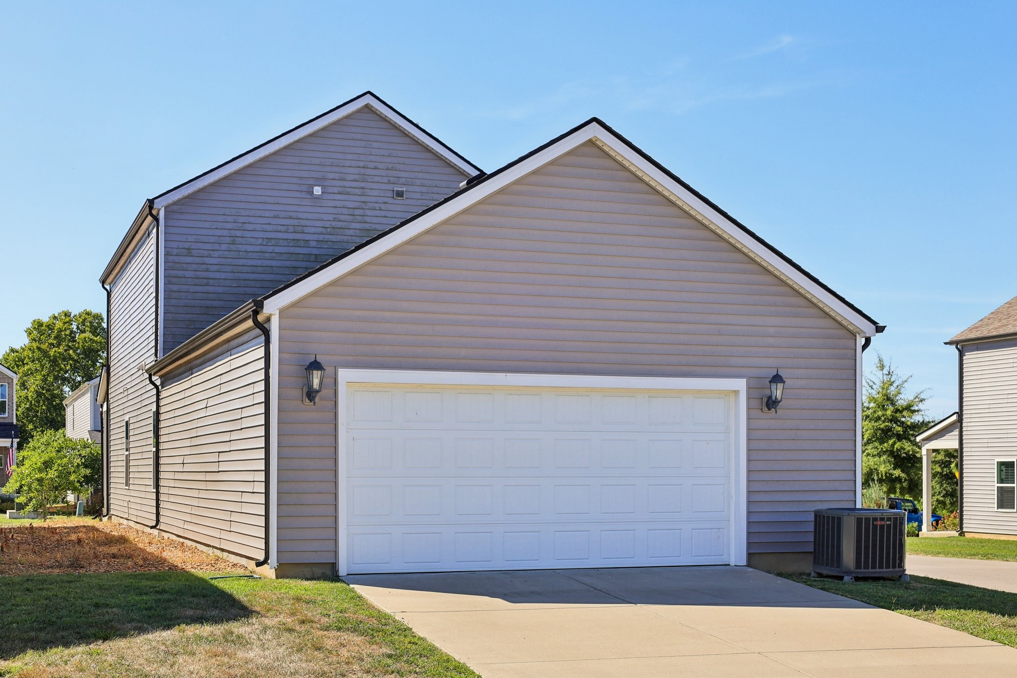668 Taylor Bend Columbia, TN 38401 - Photo 33 of 35 a front view of house