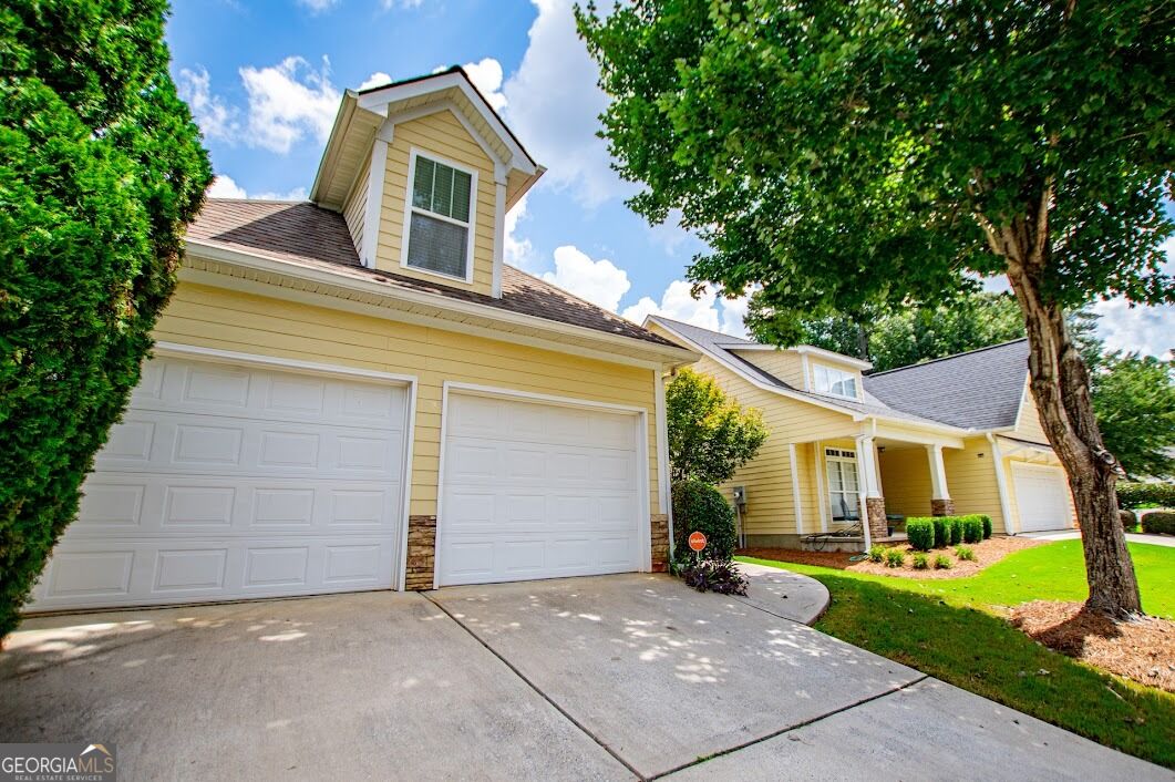 3 Gables Way Newnan, GA 30265 - Photo 2 of 84 Gallery Image 2