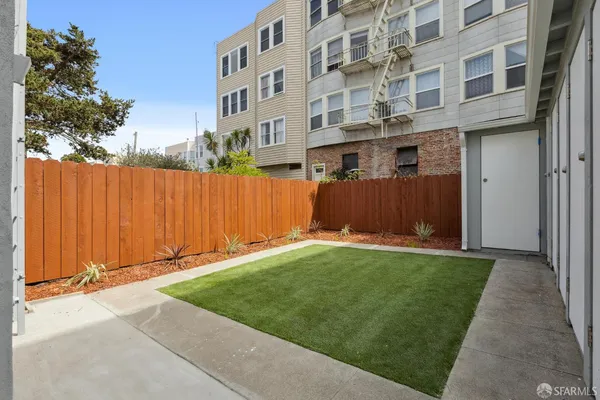 $940,000 | 880 26th Avenue, Unit 6, San Francisco, CA 94121