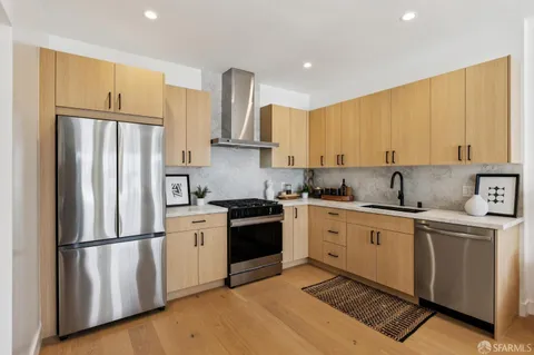 $940,000 | 880 26th Avenue, Unit 6, San Francisco, CA 94121