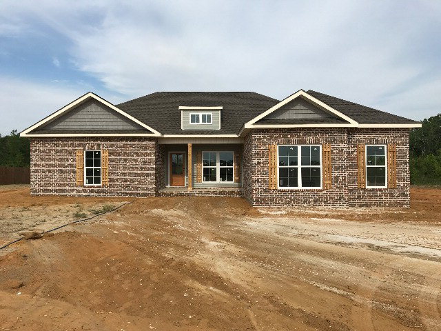 2745 Iris Road Dothan, AL 36301 - Photo 1 of 1 Main View
