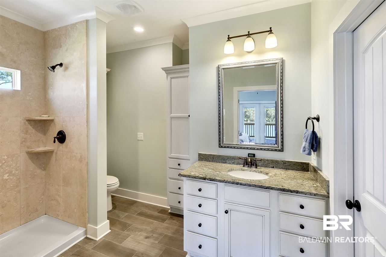 14355 Riverside Drive Foley, AL 36535 - Photo 10 of 14 Master Bathroom