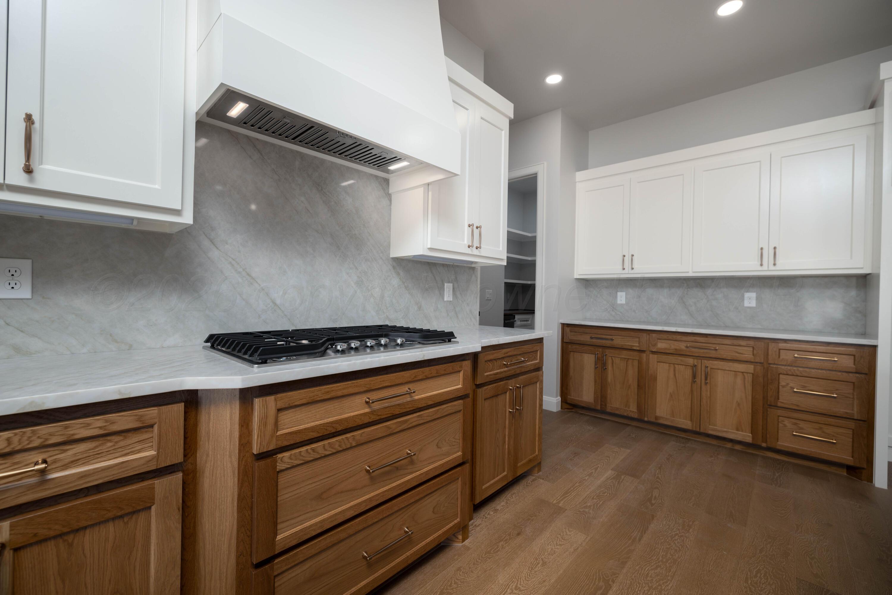 4501 North Rocking Chair Lane Amarillo, TX 79124 - Photo 13 of 44 Kitchen