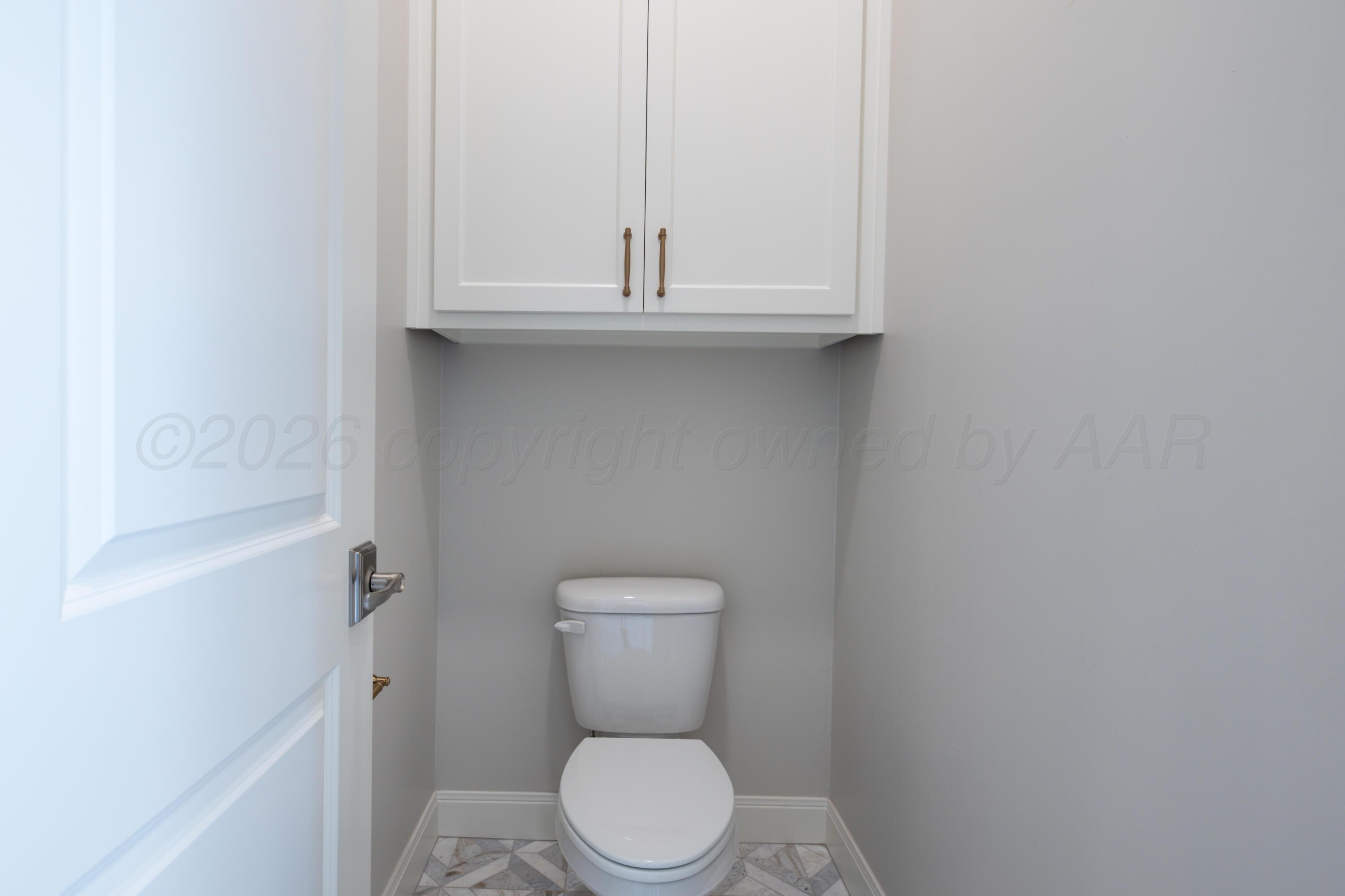 4501 North Rocking Chair Lane Amarillo, TX 79124 - Photo 29 of 44 Master Bath