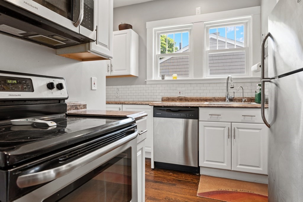16 Sutcliffe Road Lynn, MA 01904 - Photo 13 of 34 Gallery Image 13