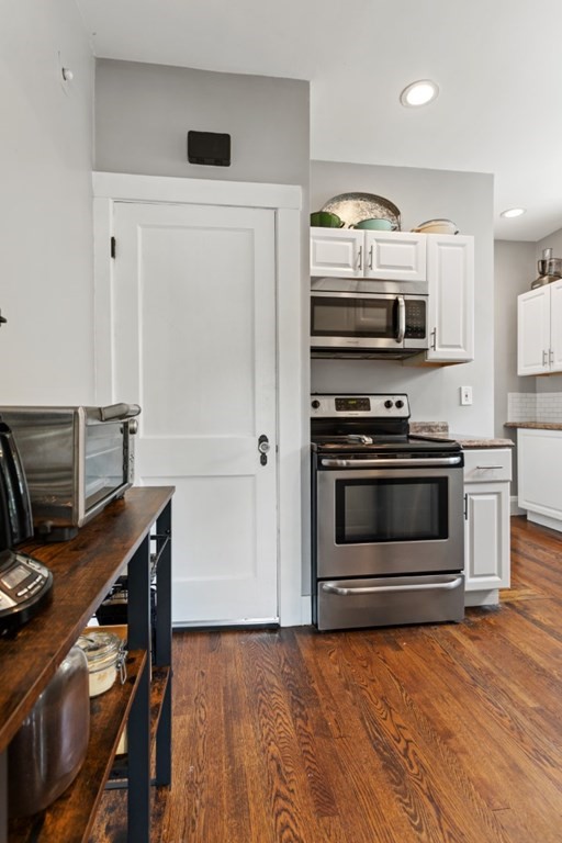 16 Sutcliffe Road Lynn, MA 01904 - Photo 17 of 34 Gallery Image 17